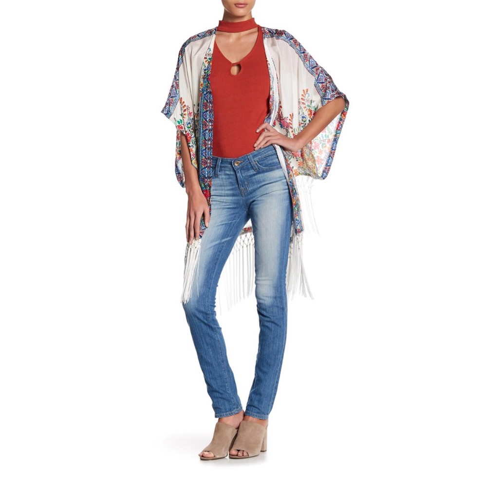 Big Star 23x31 Brigette Mid-Rise Slim Straight Jeans in Van-Ness Blue Wash